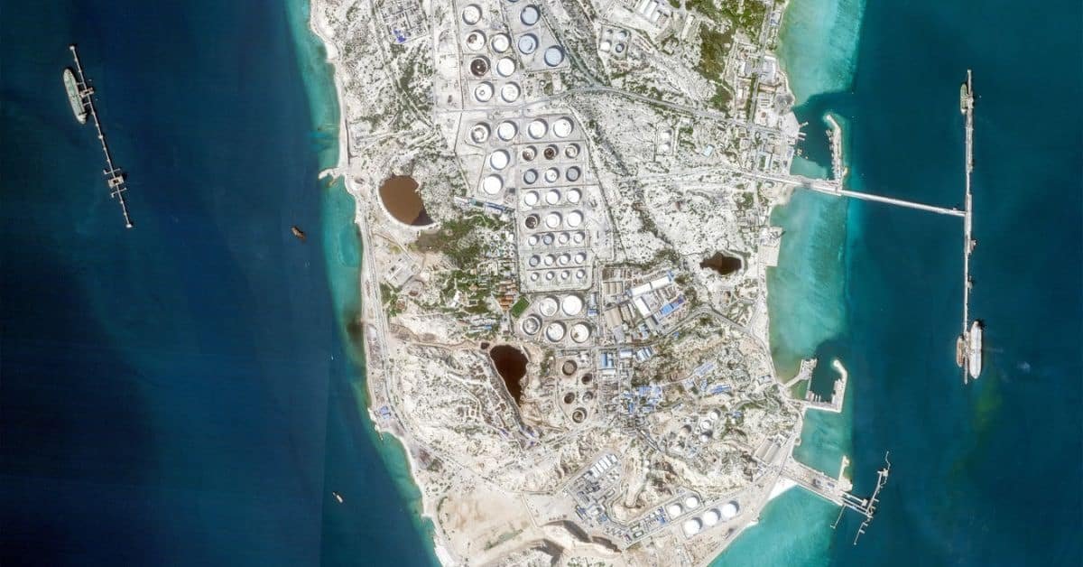 US Iran War: खार्ग द्वीप हमला, तेल संकट और दुनिया में तनाव