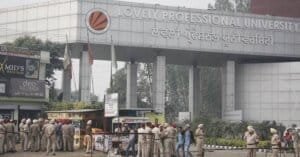 ED Raids LPU news hindi.jpg