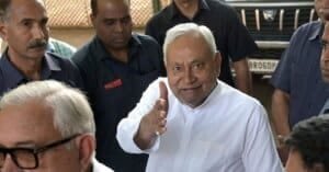 Nitish Cabinet Dissolution news hindi.jpg