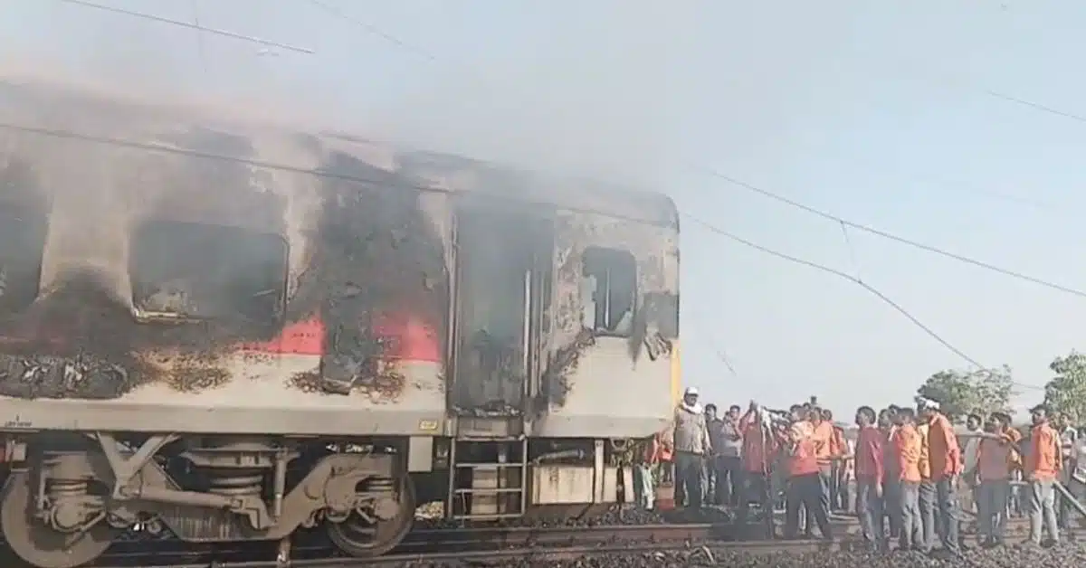 Fire Breaks Out in Rajdhani Express