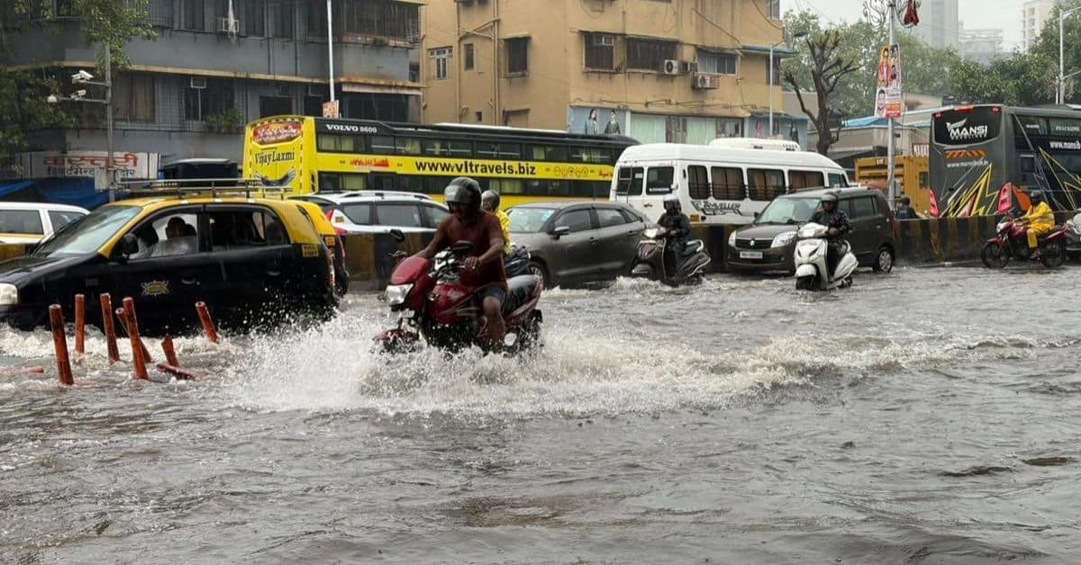 Monsoon Tracker LIVE