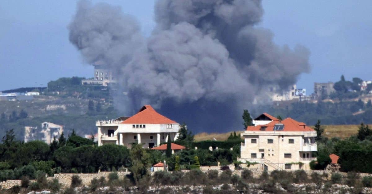 US Strikes Iran: 5 बड़ी चेतावनियाँ और बढ़ता संकट