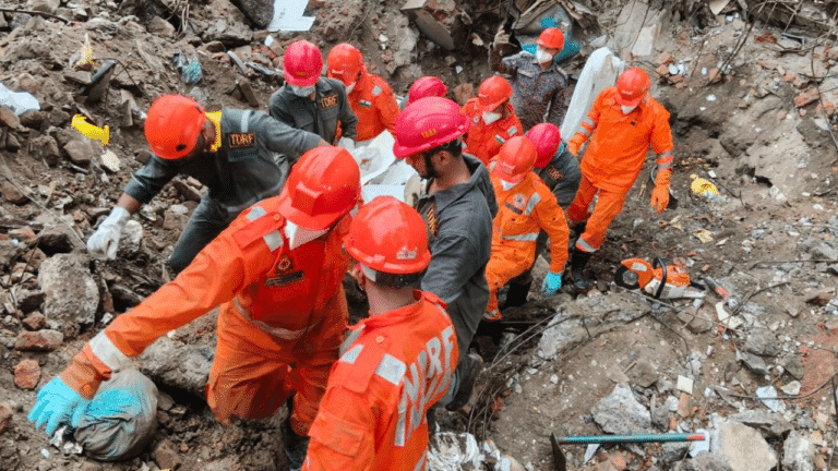 Building Collapse in Bhiwandi: 1 की मौत, 5 बड़े खुलासे