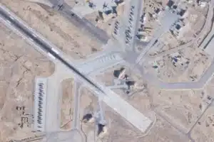 US Strikes Iran’s Larak Island: लारक पर अमेरिकी एयरस्ट्राइक