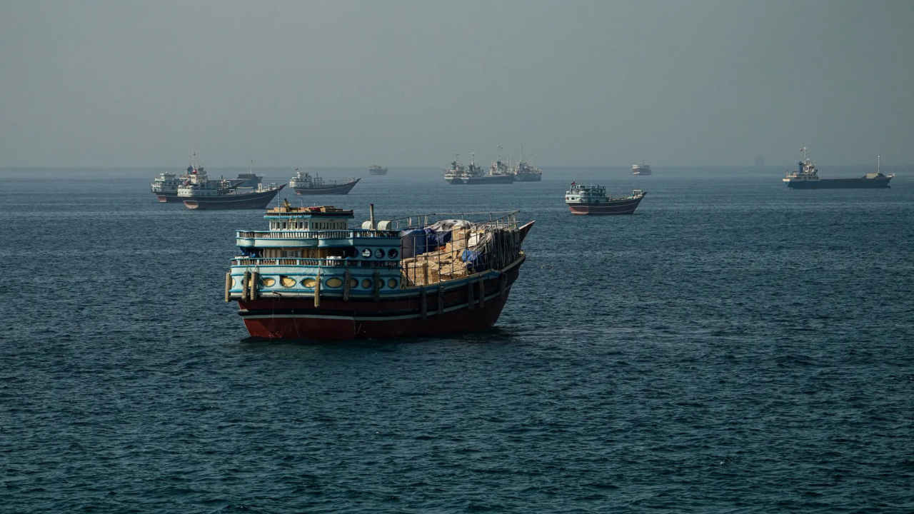 Iran Oman Hormuz Deal: समुद्री रास्ते पर 5 बड़े बदलाव और प्रभाव