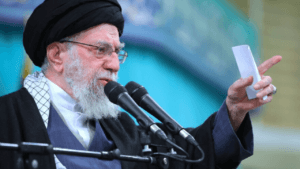 Iran Warns: 5 पड़ोसी देशों को अमेरिकी खतरे की चेतावनी