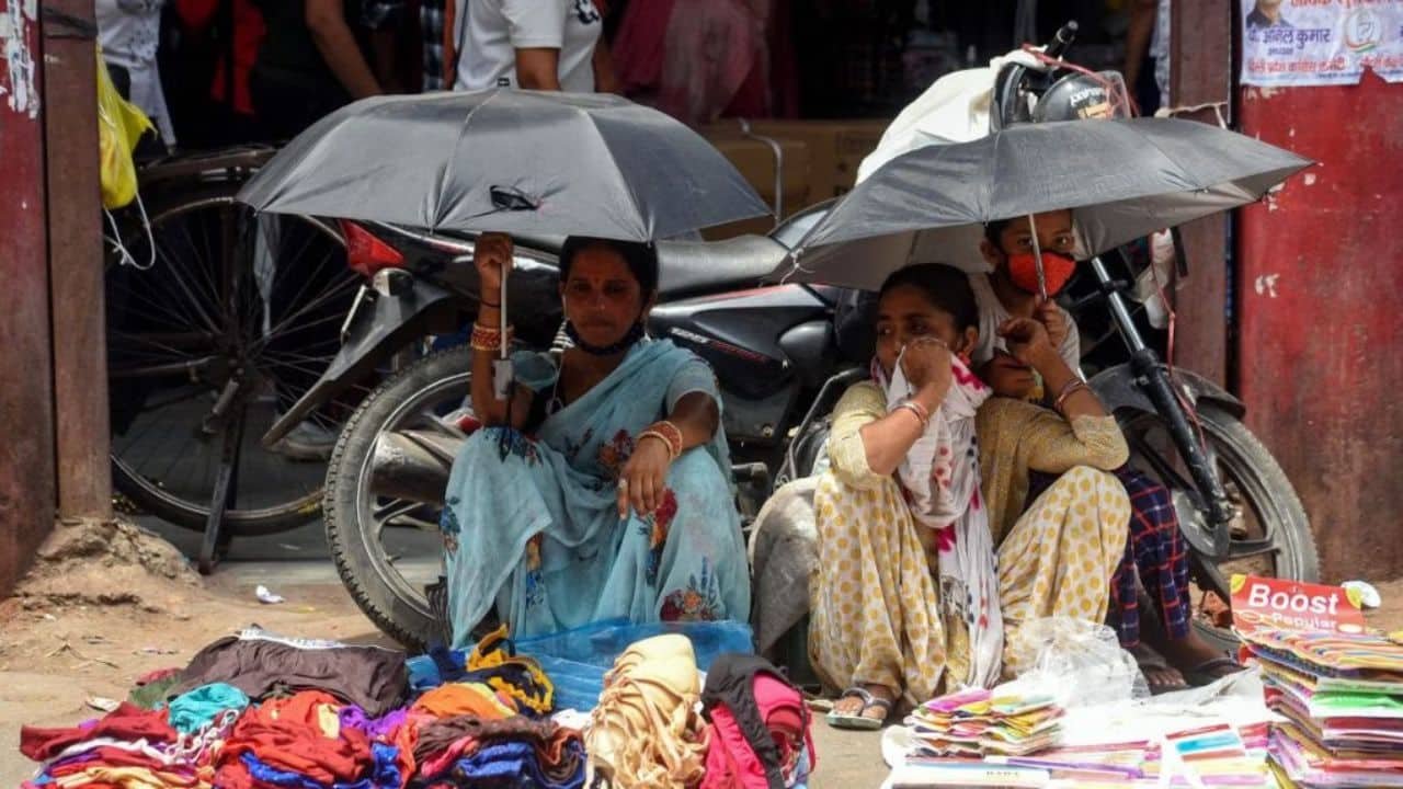 Delhi High Court Street Vendors Relief: MCD को दिए 5 कड़े निर्देश Delhi High Court Street Vendors Relief: MCD को दिए 5 कड़े निर्देश